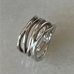 Premier Design Silver ring